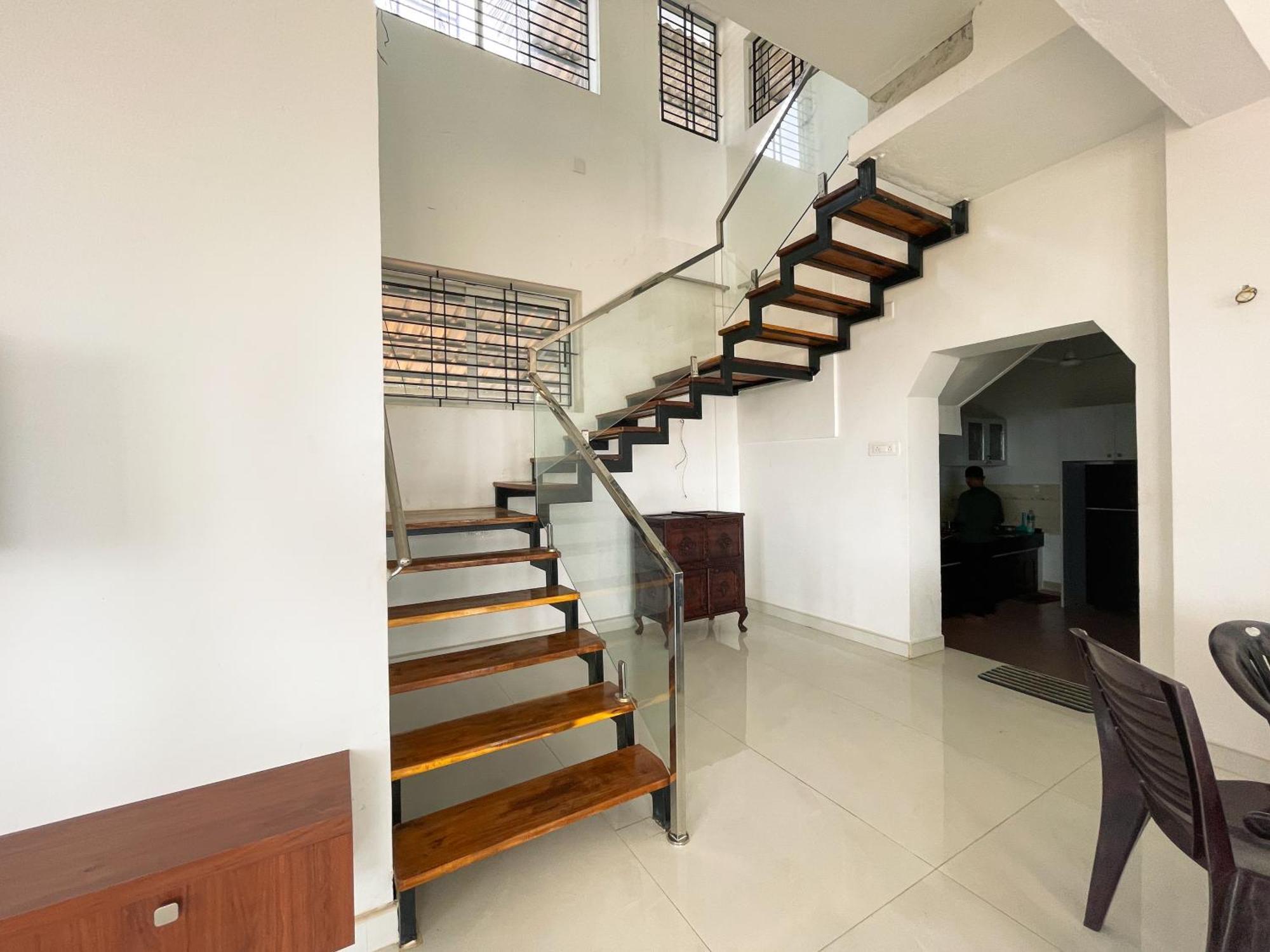 Gintara Beach Homestay By Evaddo Kalyānpur Exterior foto