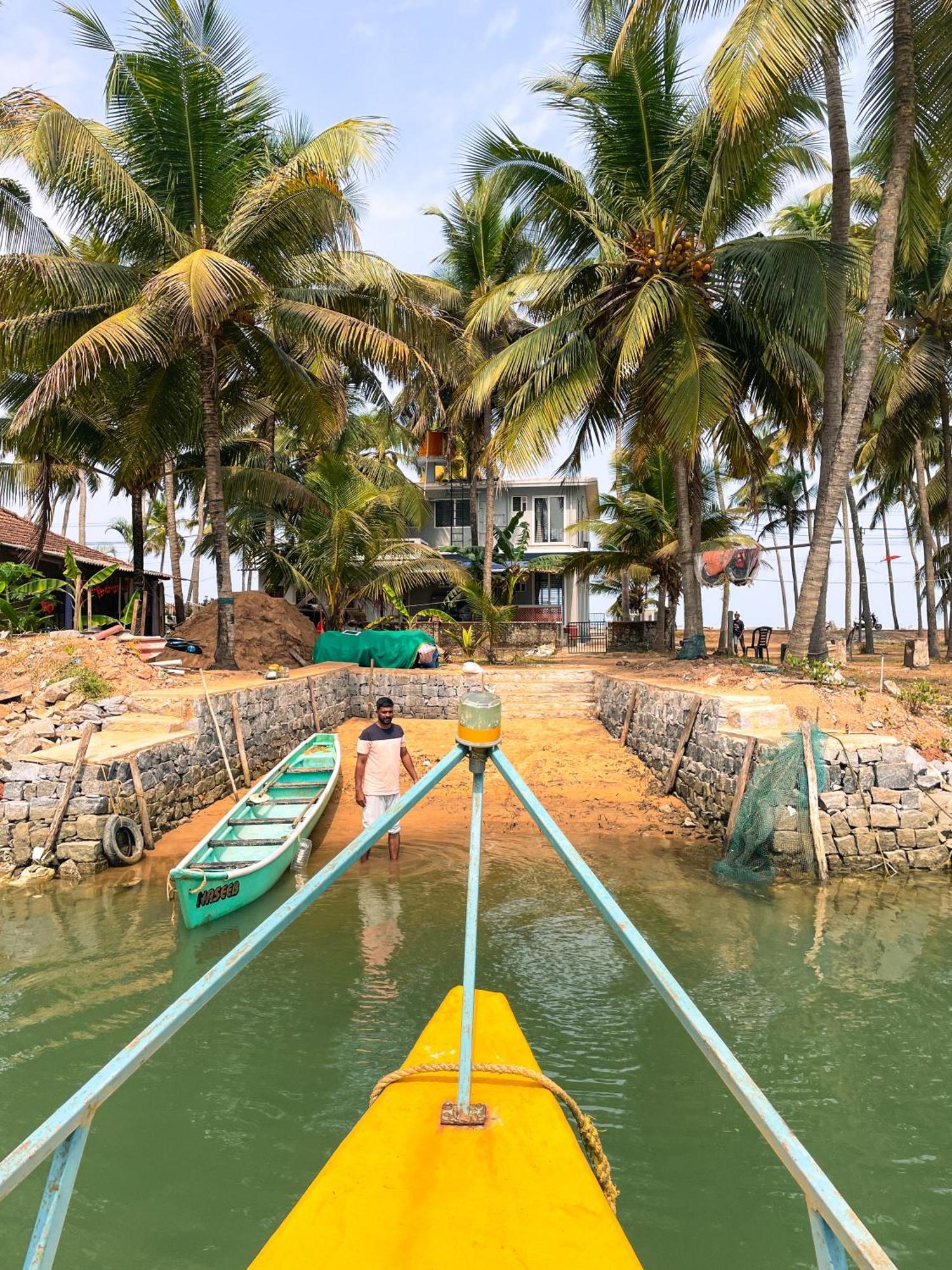 Gintara Beach Homestay By Evaddo Kalyānpur Exterior foto